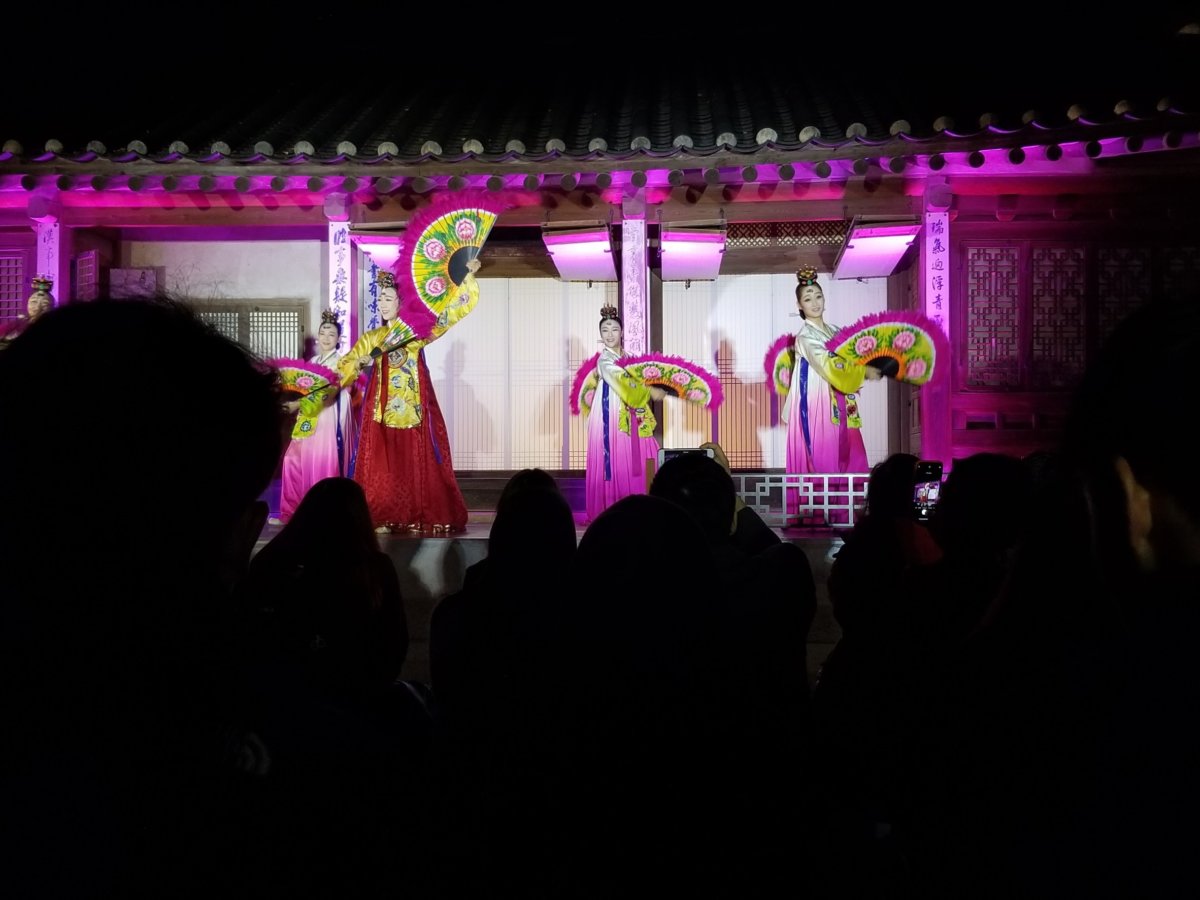 昌徳宮：演慶堂(ヨンギョンダン)夜の月灯り紀行